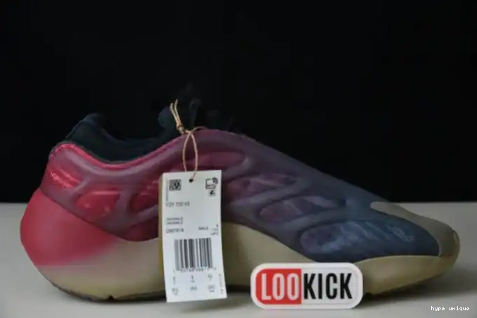 hype V3 Yeezy Fade GW1814 Adidas 700 Carbon 0528